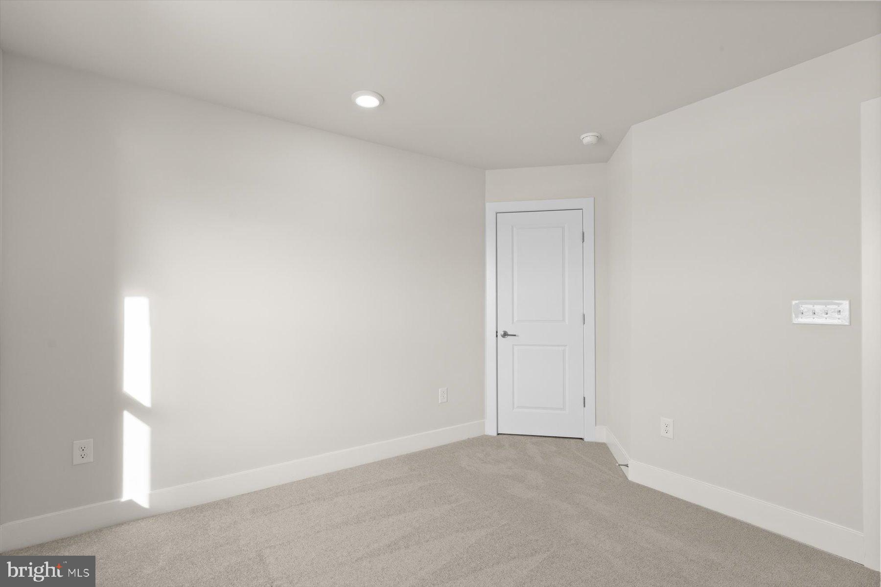 THE GRANARY AT DRAPER FARM - Residential