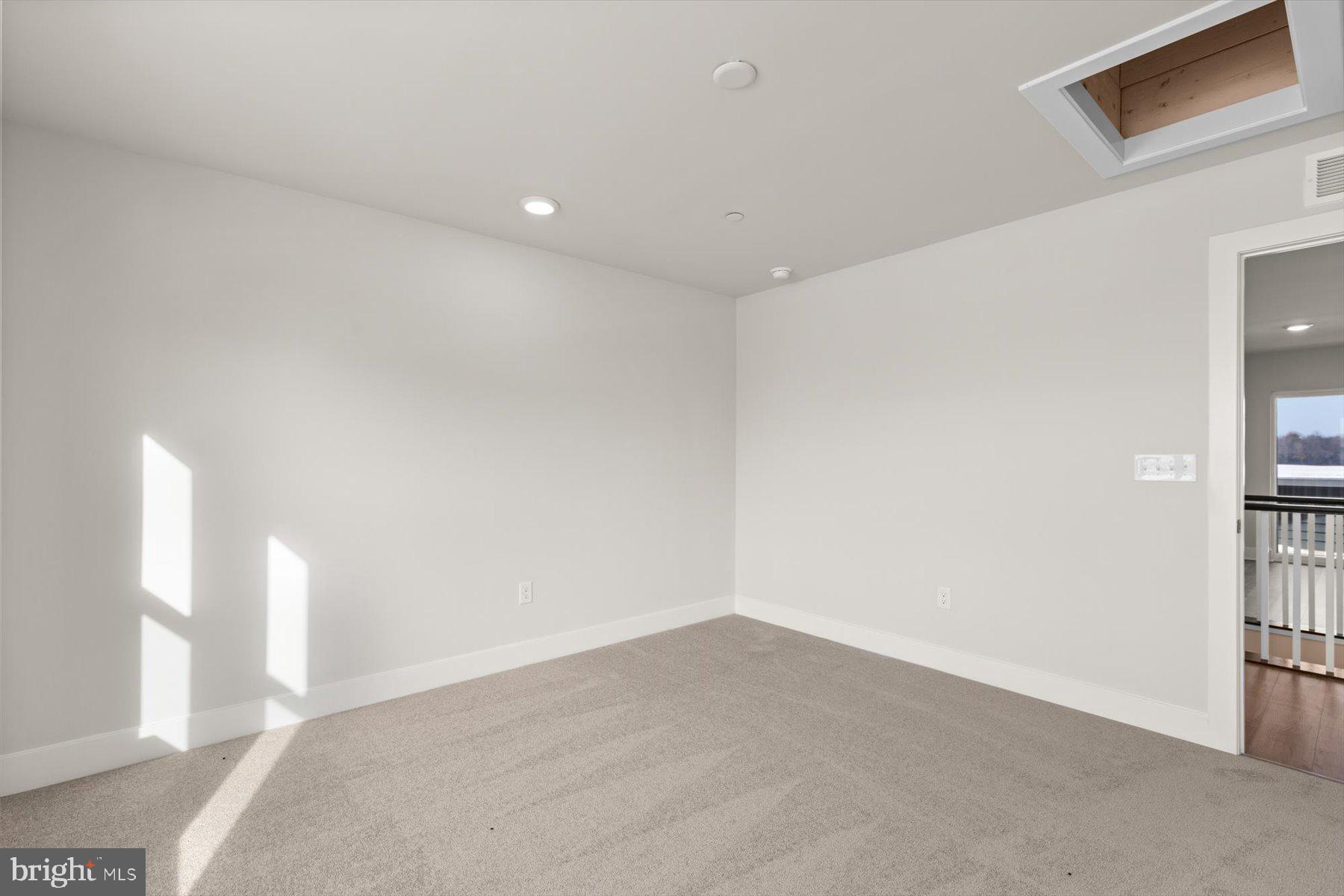 THE GRANARY AT DRAPER FARM - Residential