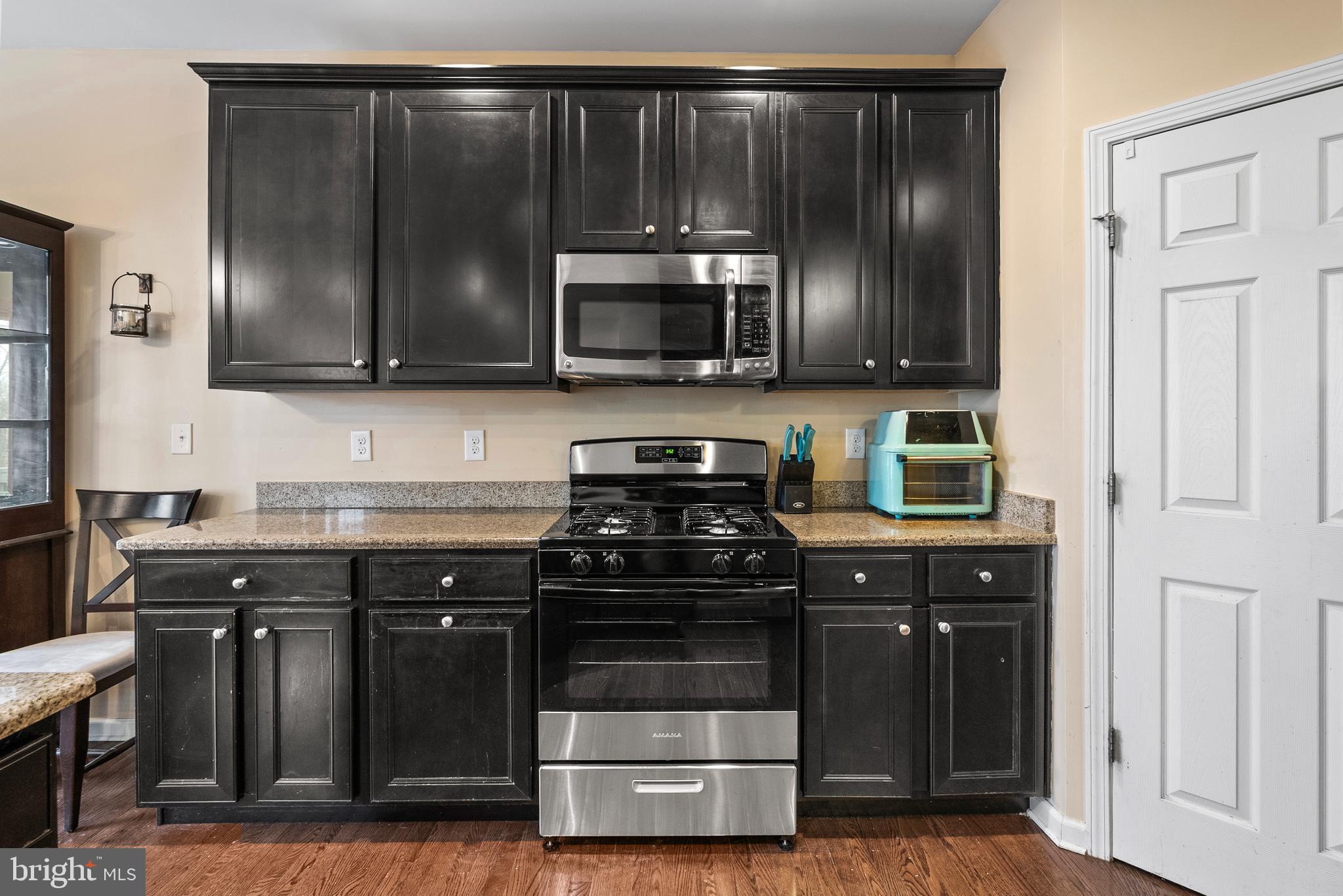 PROVIDENCE CORNER - Residential