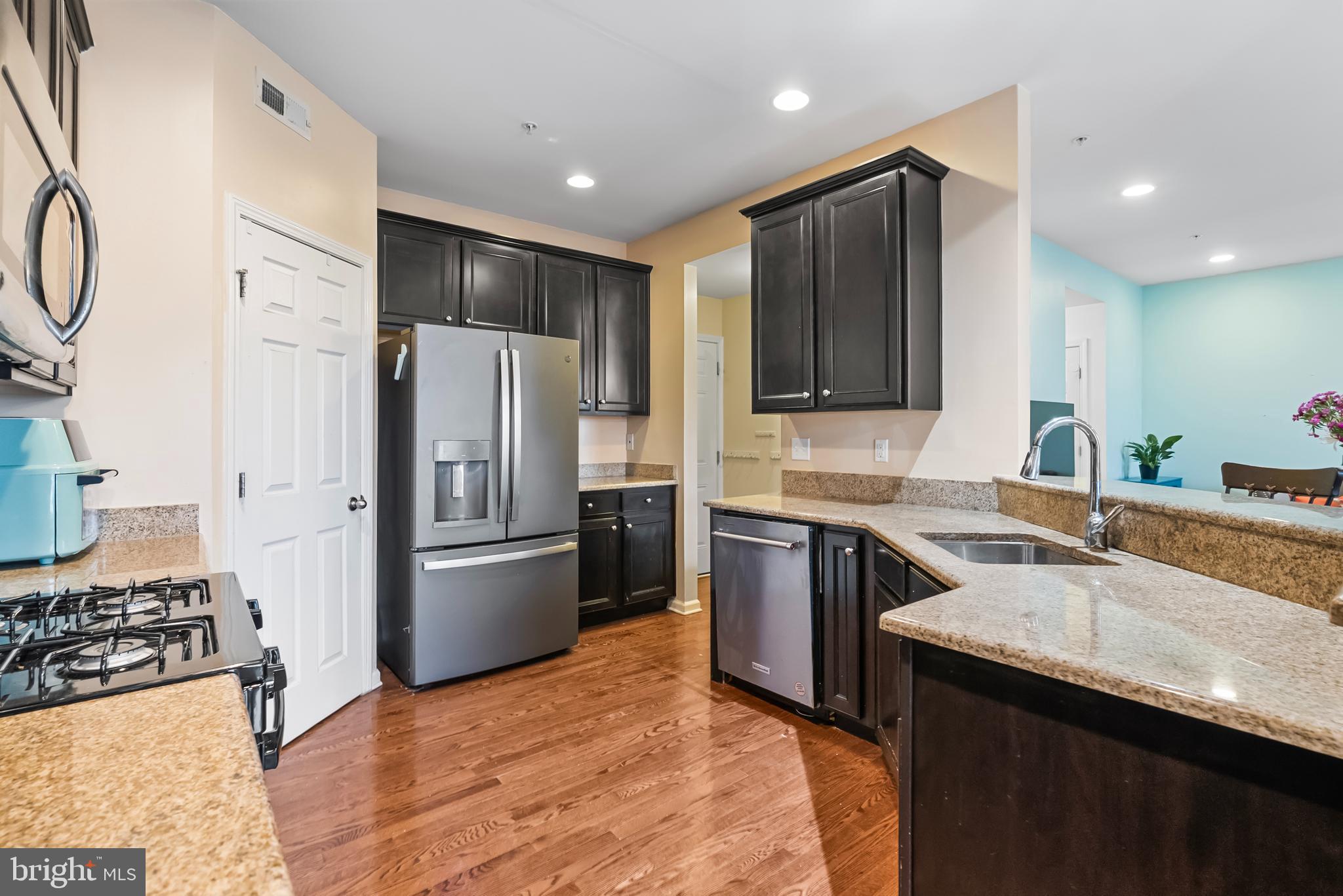 PROVIDENCE CORNER - Residential