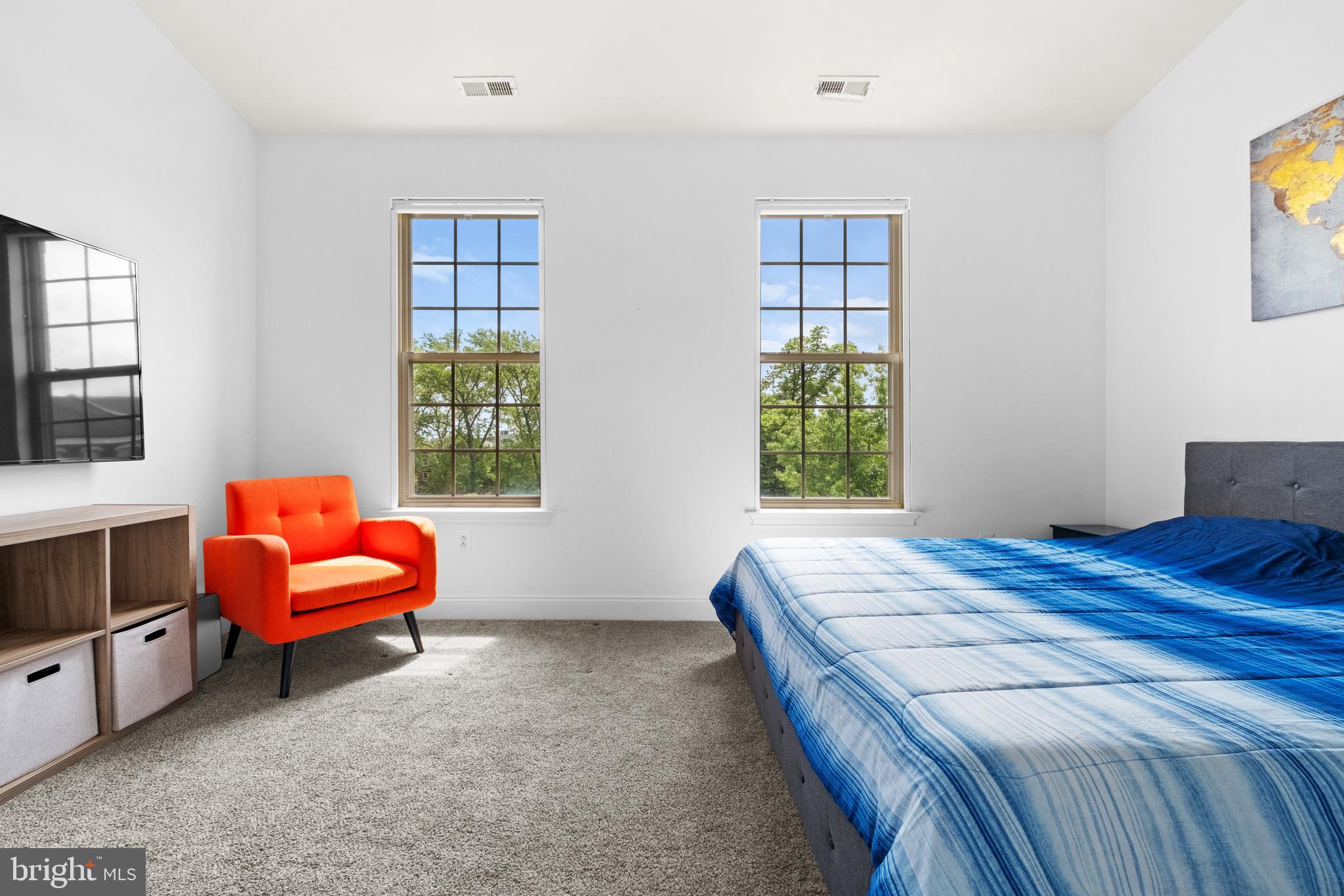 NAVAL SQUARE - Residential