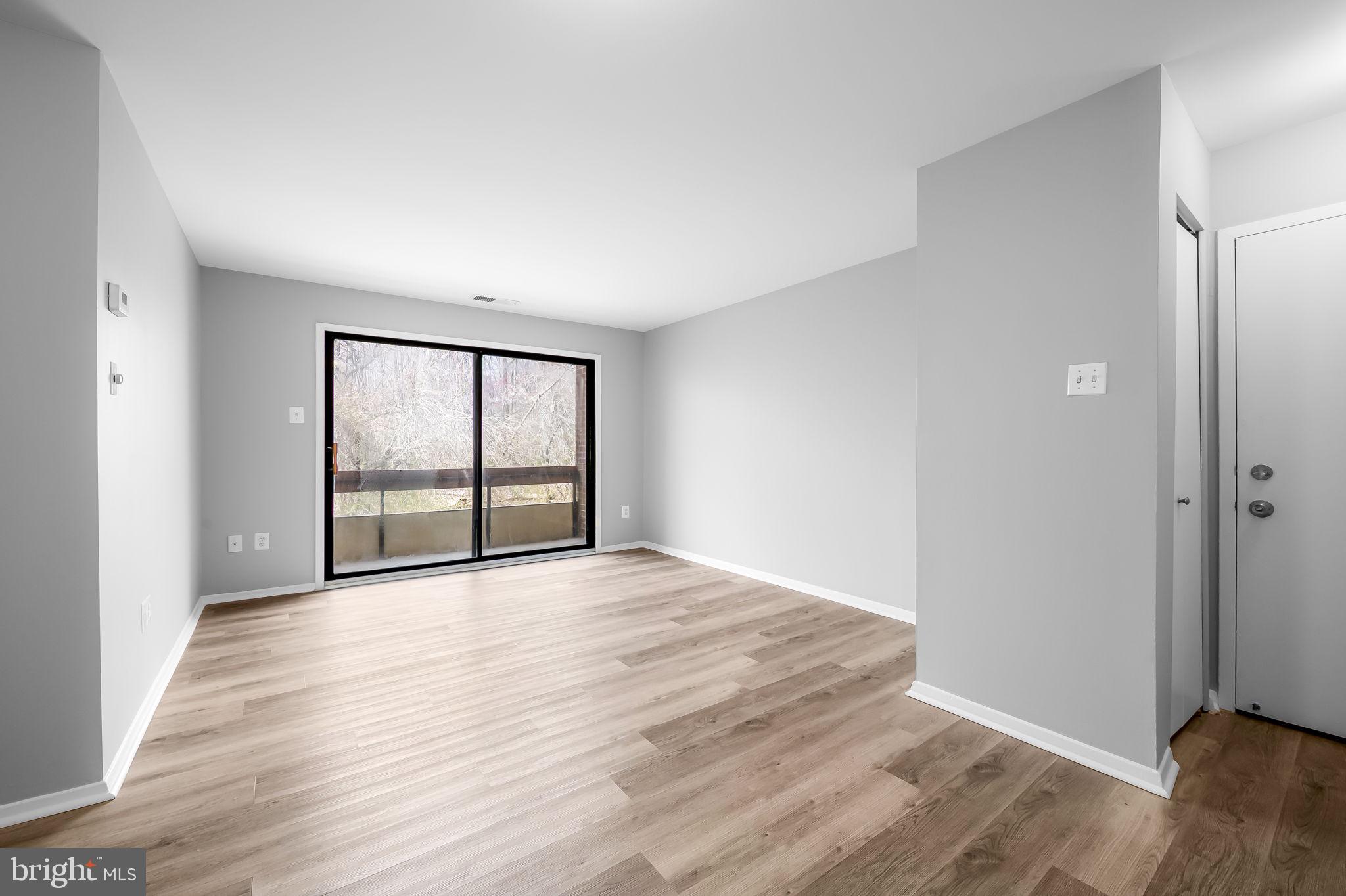 HAMPSTEAD VALLEY - Residential