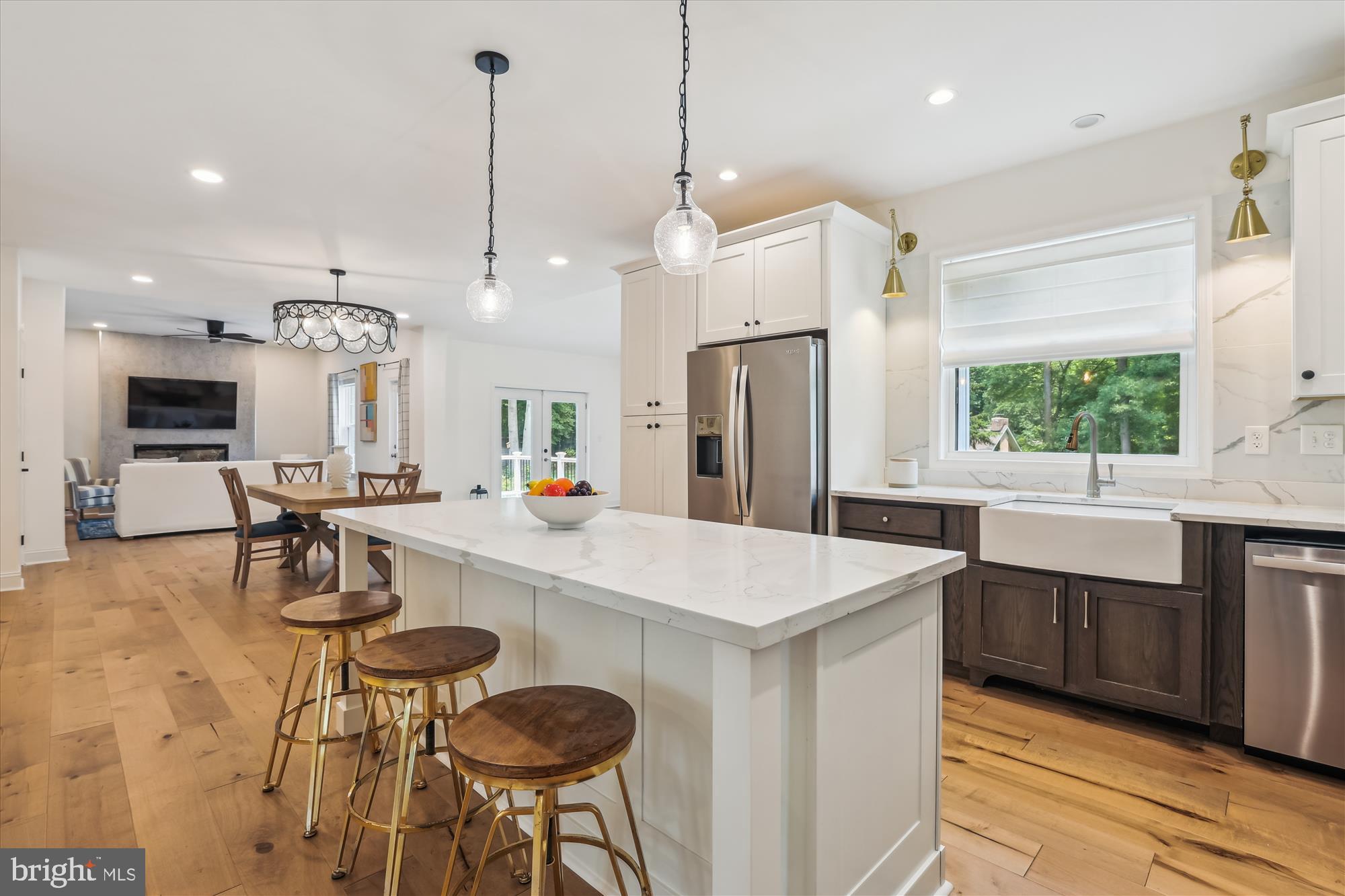 3908 WOODLEY DRIVE
