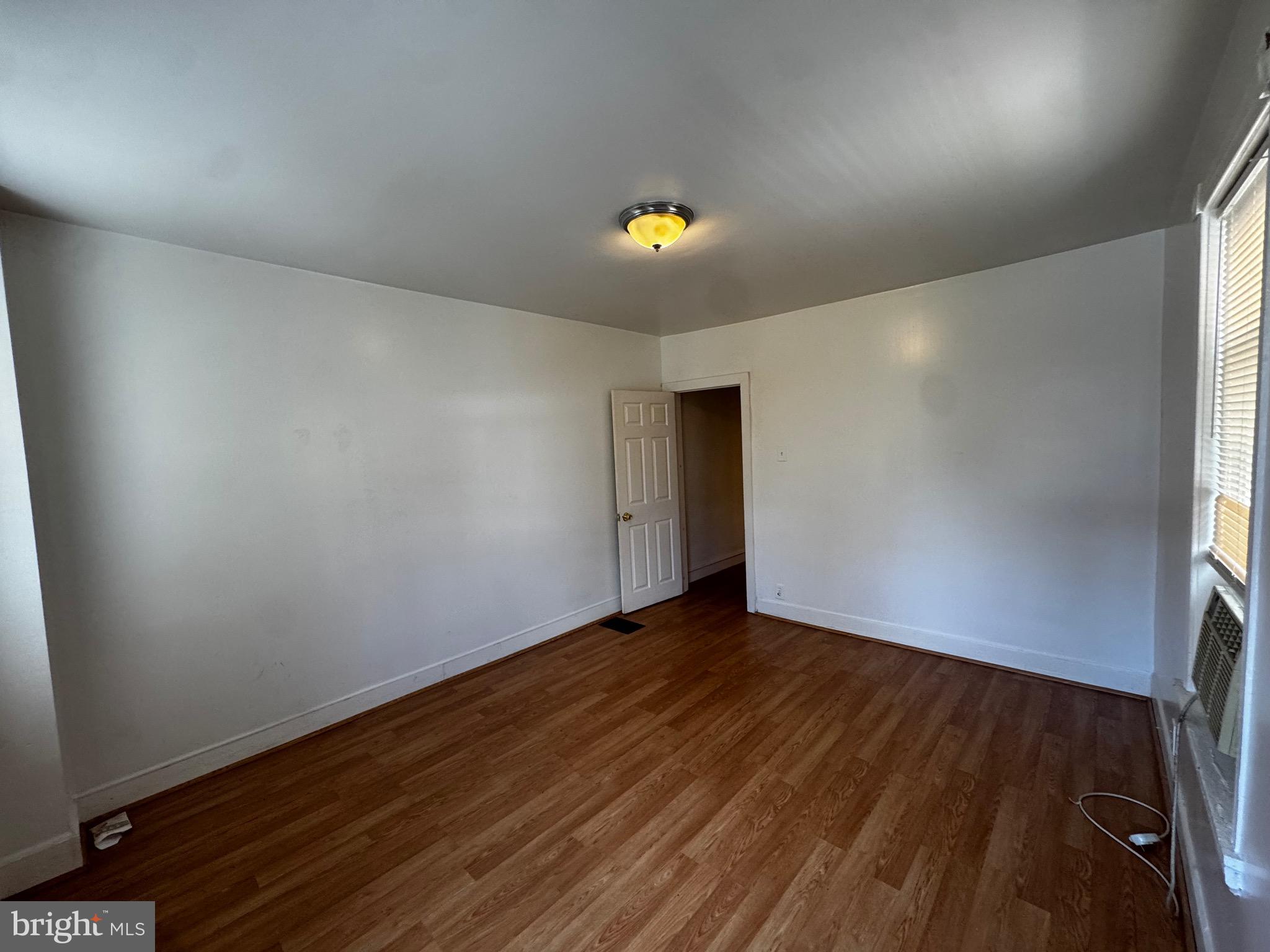 COBBS CREEK - Residential