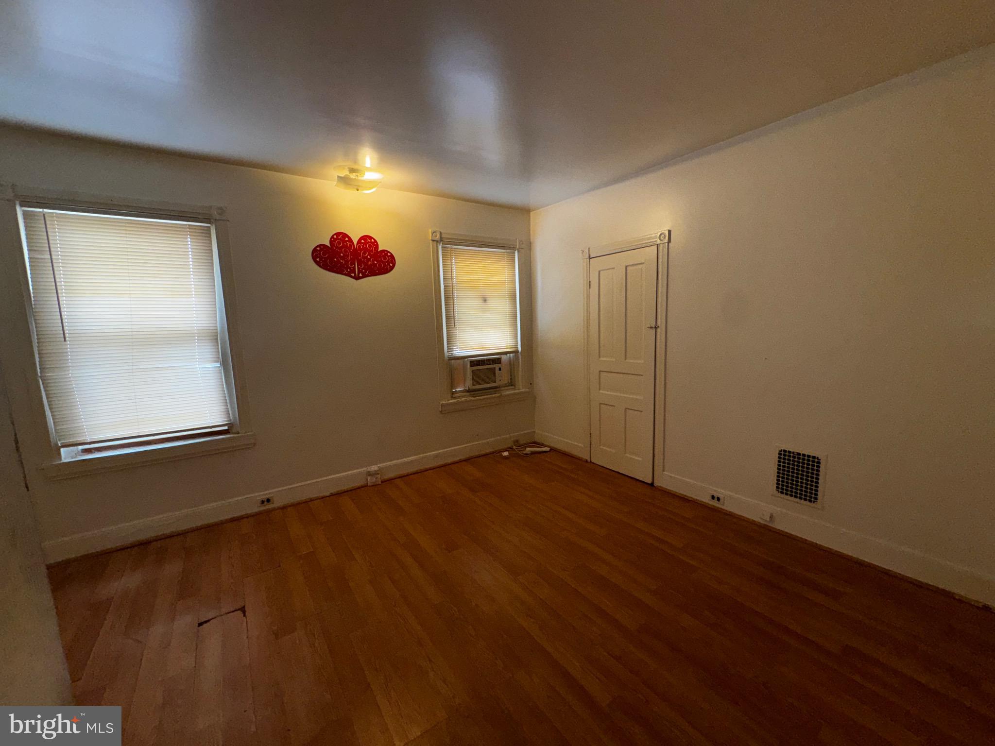 COBBS CREEK - Residential