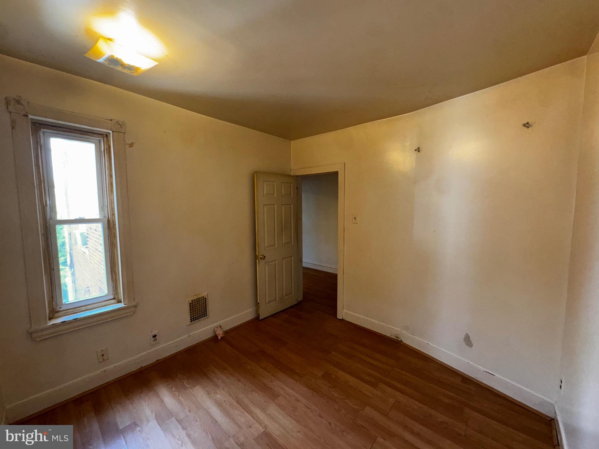 COBBS CREEK - Residential