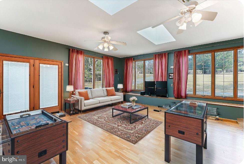 HAMORTON WOODS - Residential