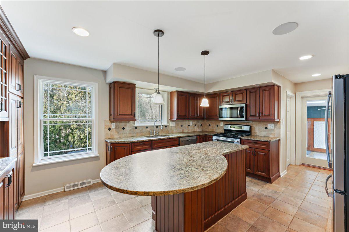 HAMORTON WOODS - Residential