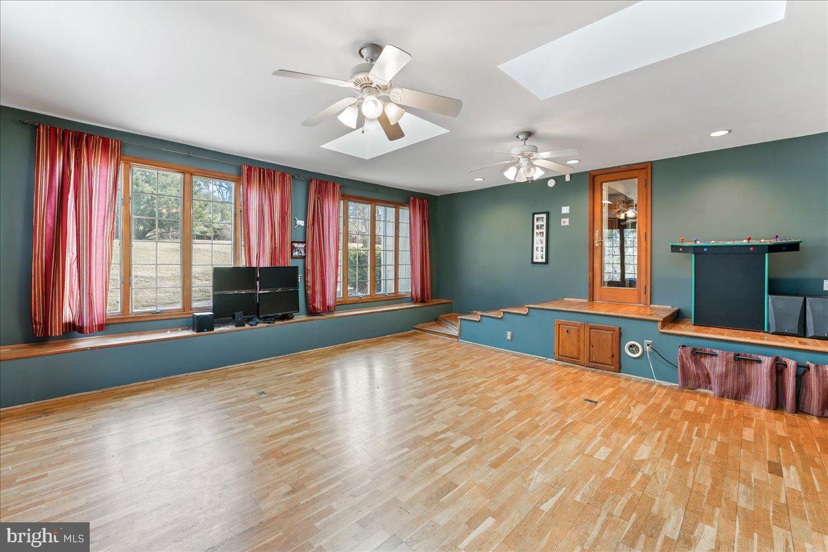 HAMORTON WOODS - Residential