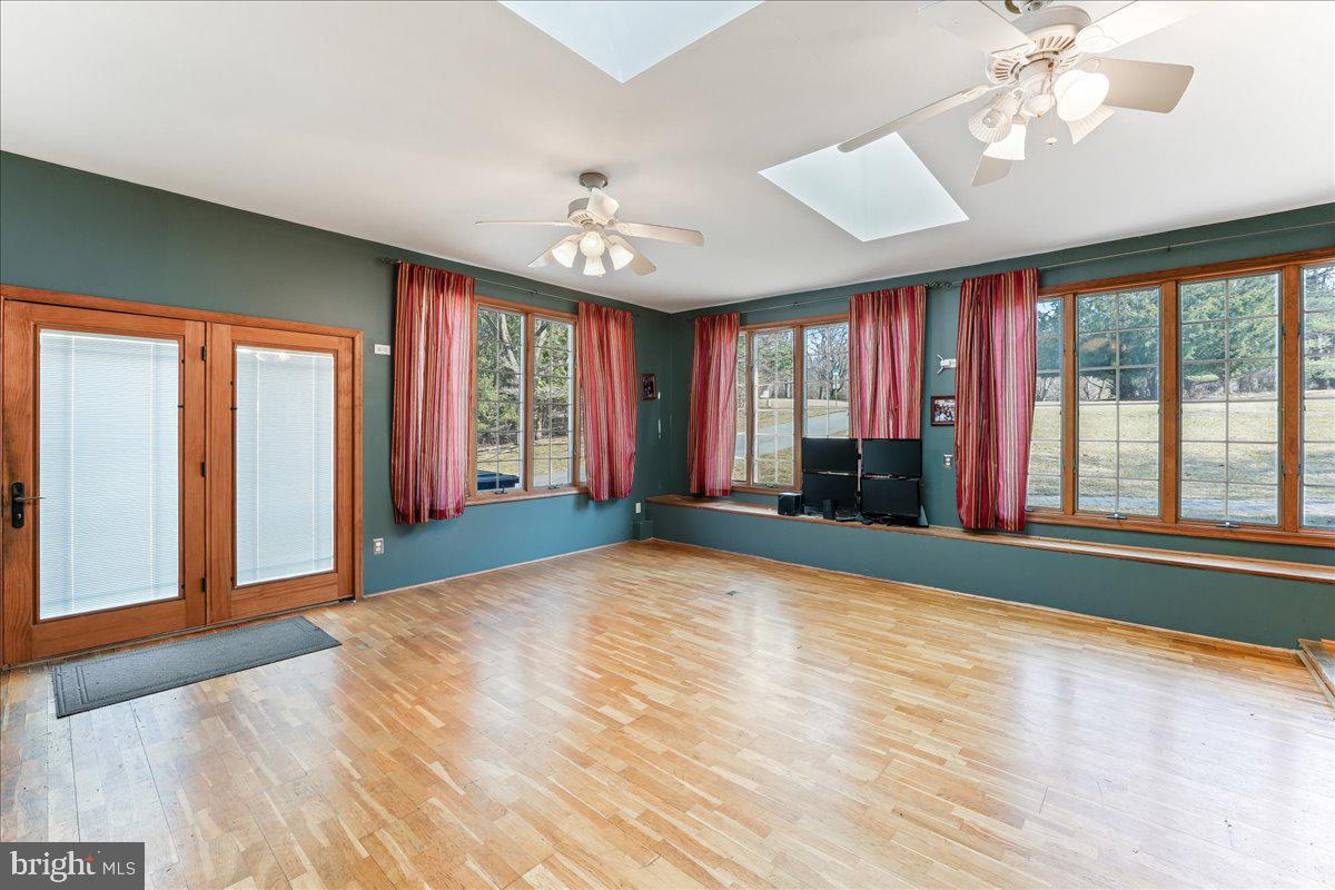 HAMORTON WOODS - Residential