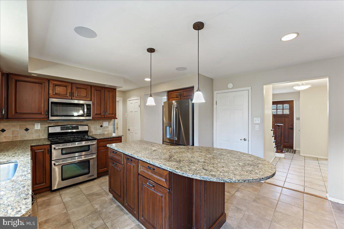 HAMORTON WOODS - Residential