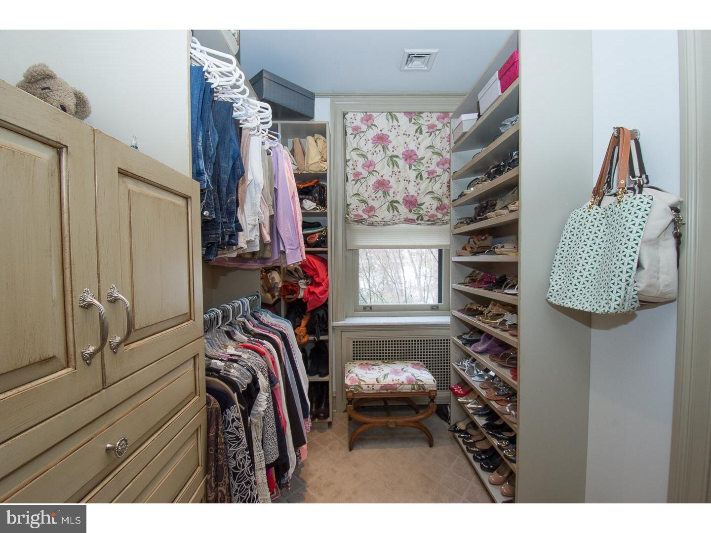 MERION GOLF MANOR - Residential