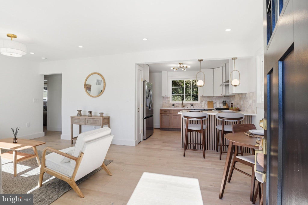 Photo of 4113 Knowles Avenue, KENSINGTON, MD 20895 (MLS # MDMC2261092)