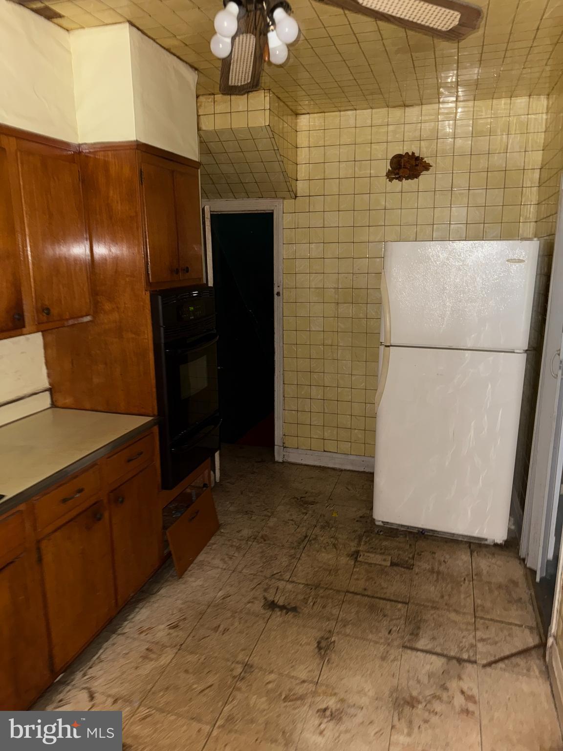 WEST BALTIMORE - Residential