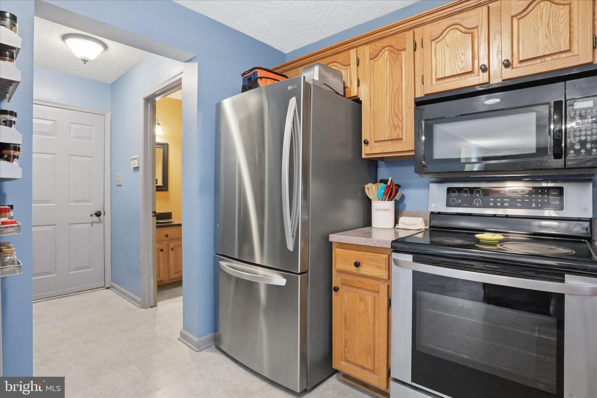 FAIRWAY MEADOWS - Residential