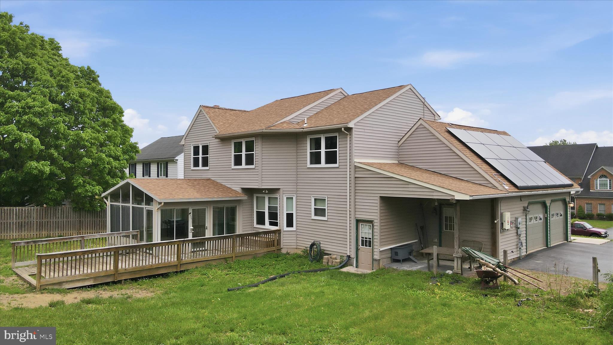 FAIRWAY MEADOWS - Residential