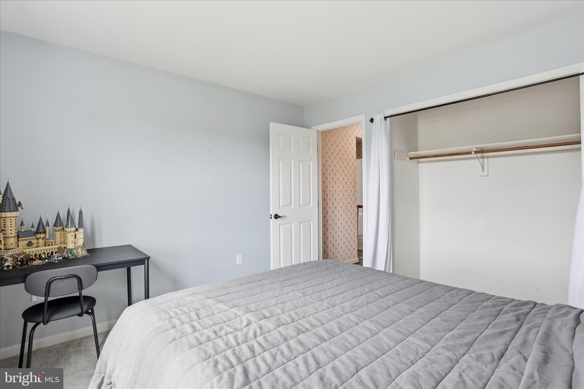 FAIRWAY MEADOWS - Residential