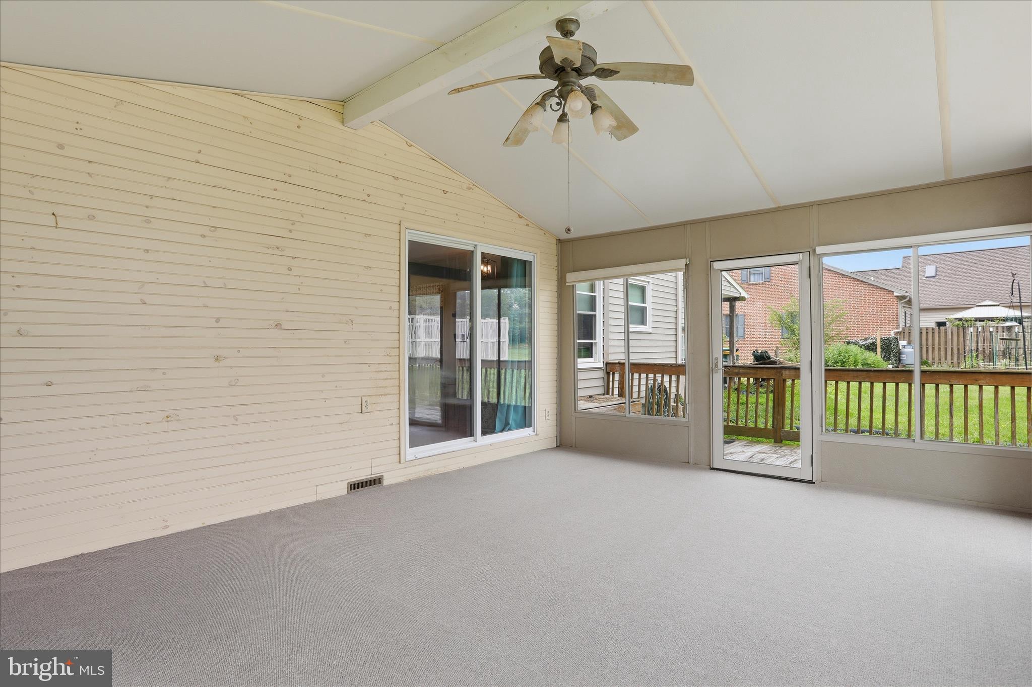 FAIRWAY MEADOWS - Residential