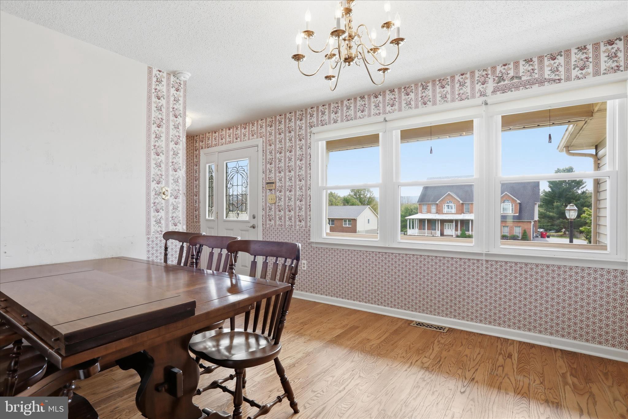 FAIRWAY MEADOWS - Residential