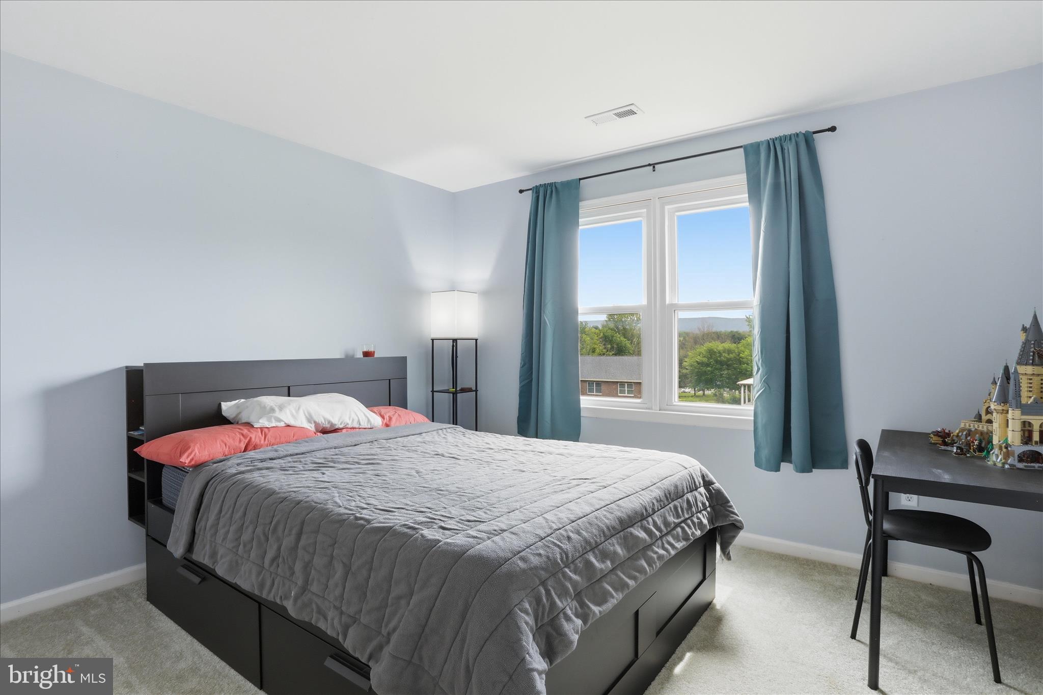 FAIRWAY MEADOWS - Residential