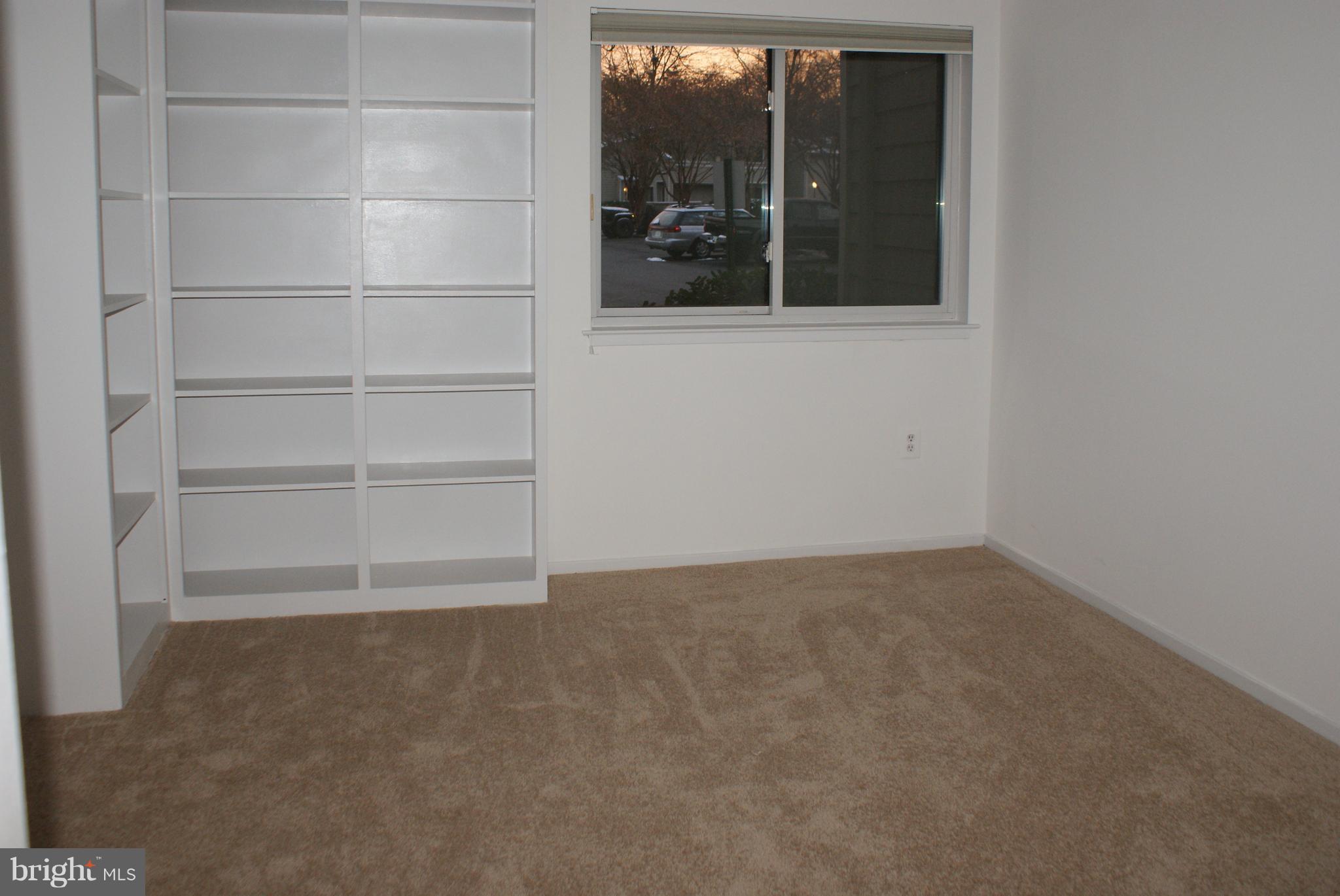 VILLARIDGE - Residential Lease