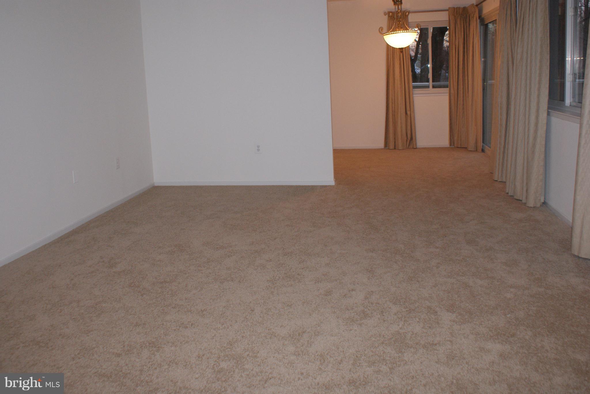 VILLARIDGE - Residential Lease