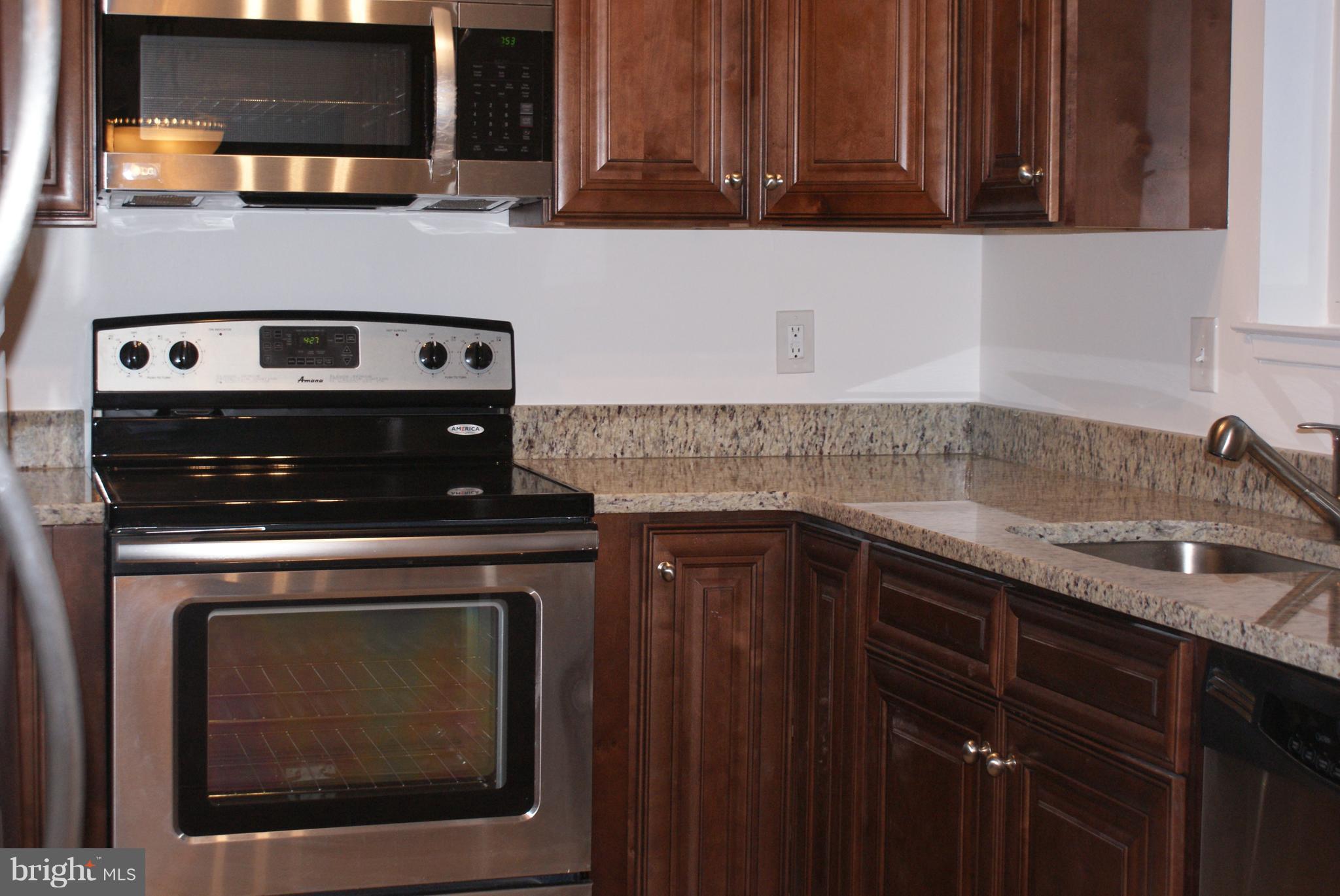 VILLARIDGE - Residential Lease