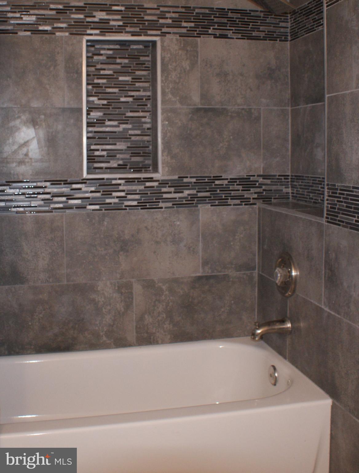 VILLARIDGE - Residential Lease