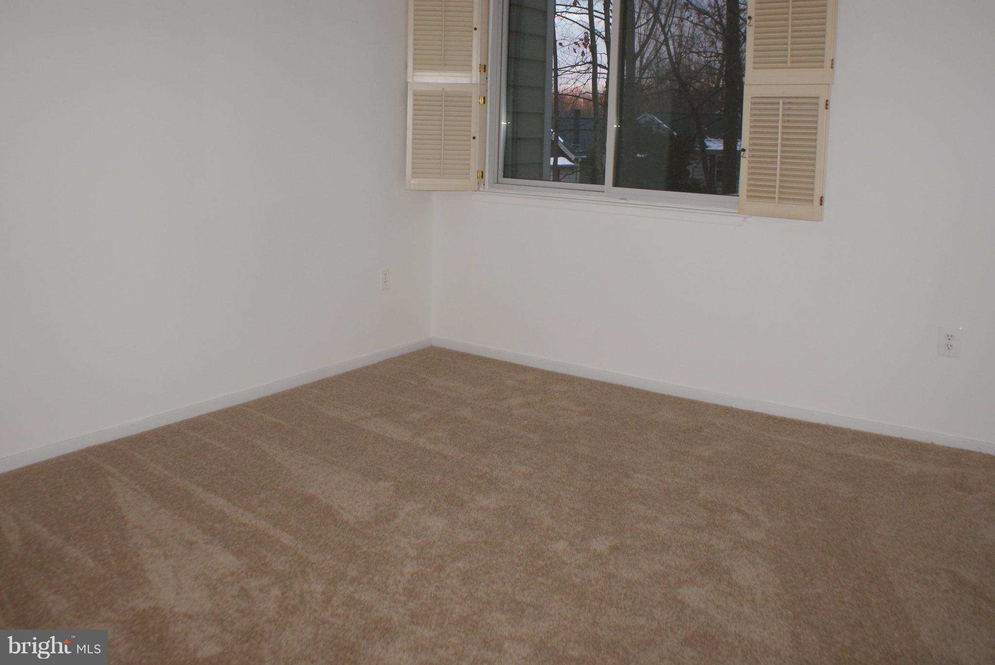 VILLARIDGE - Residential Lease