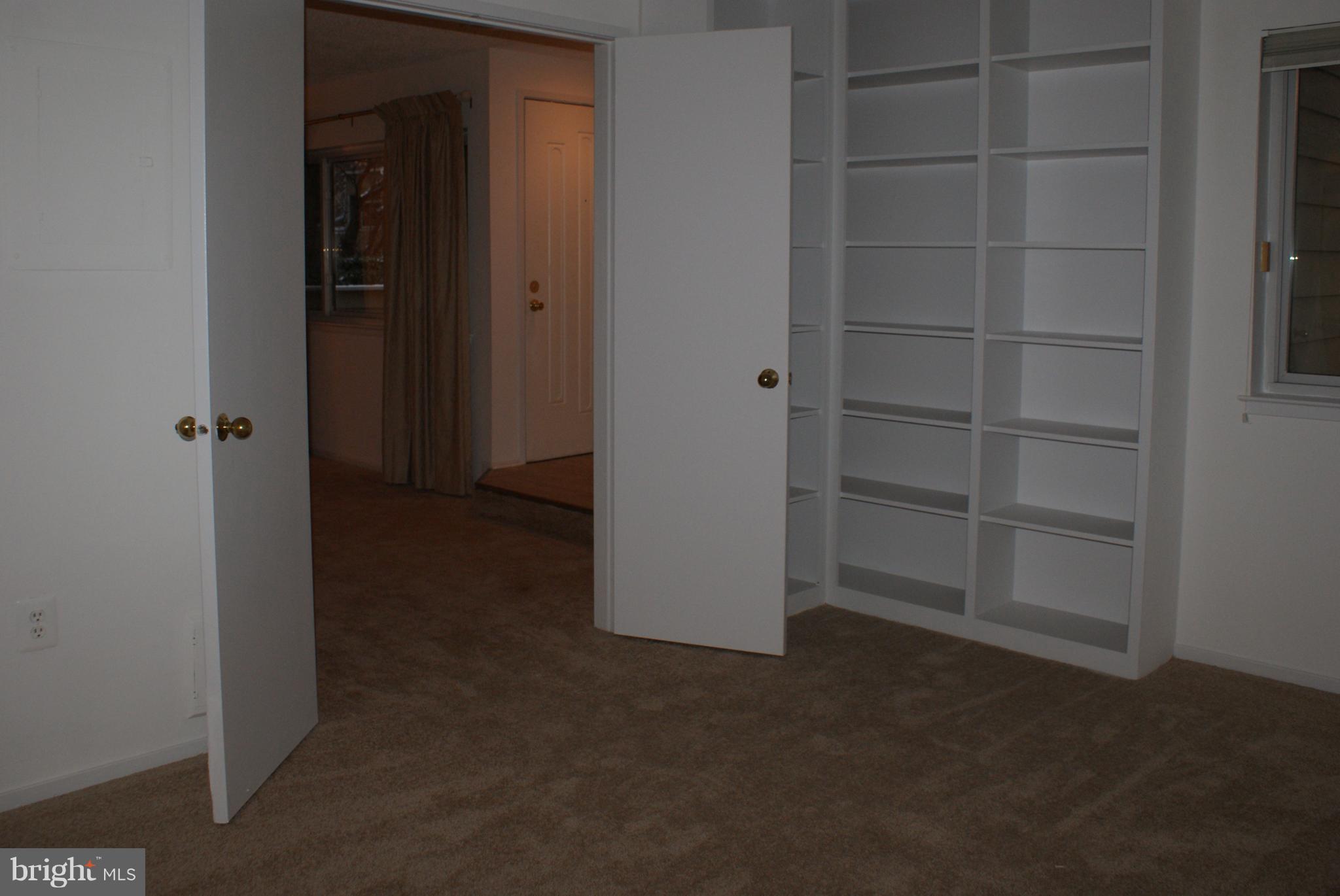 VILLARIDGE - Residential Lease