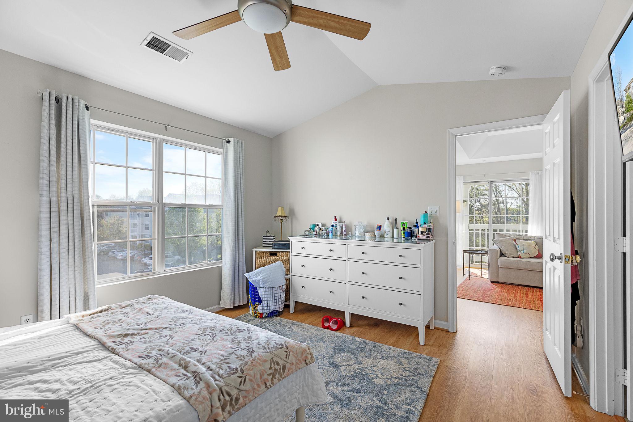 STRATFORD CONDOS - Residential