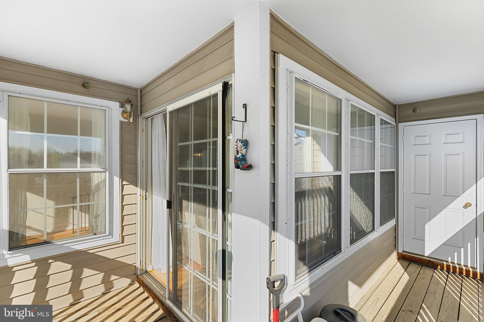 STRATFORD CONDOS - Residential