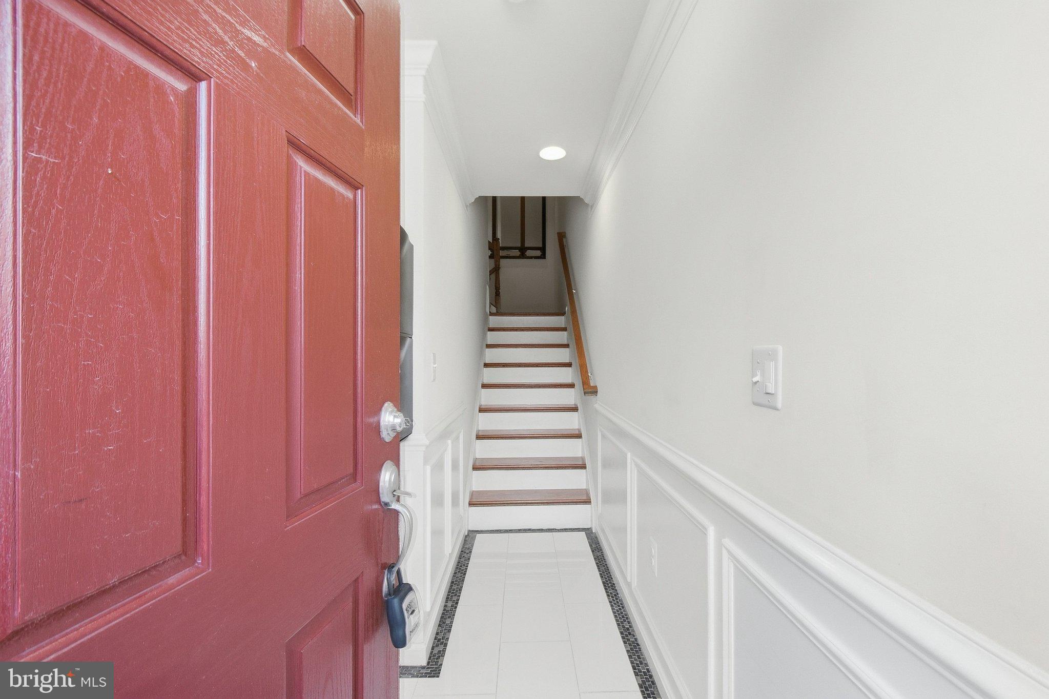 1443 OCCOQUAN HEIGHTS COURT