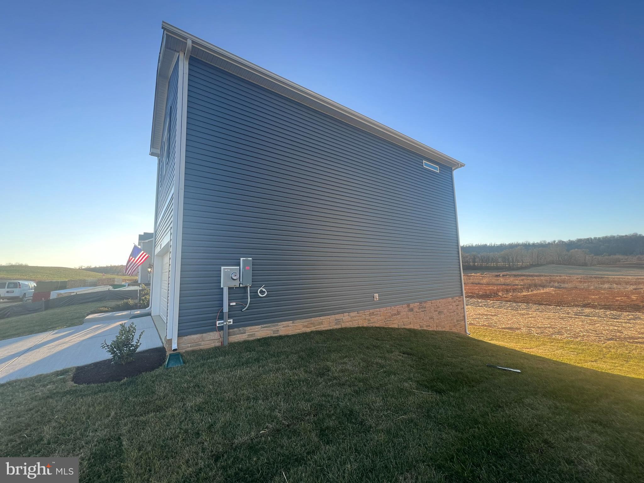 RED HILL - Residential