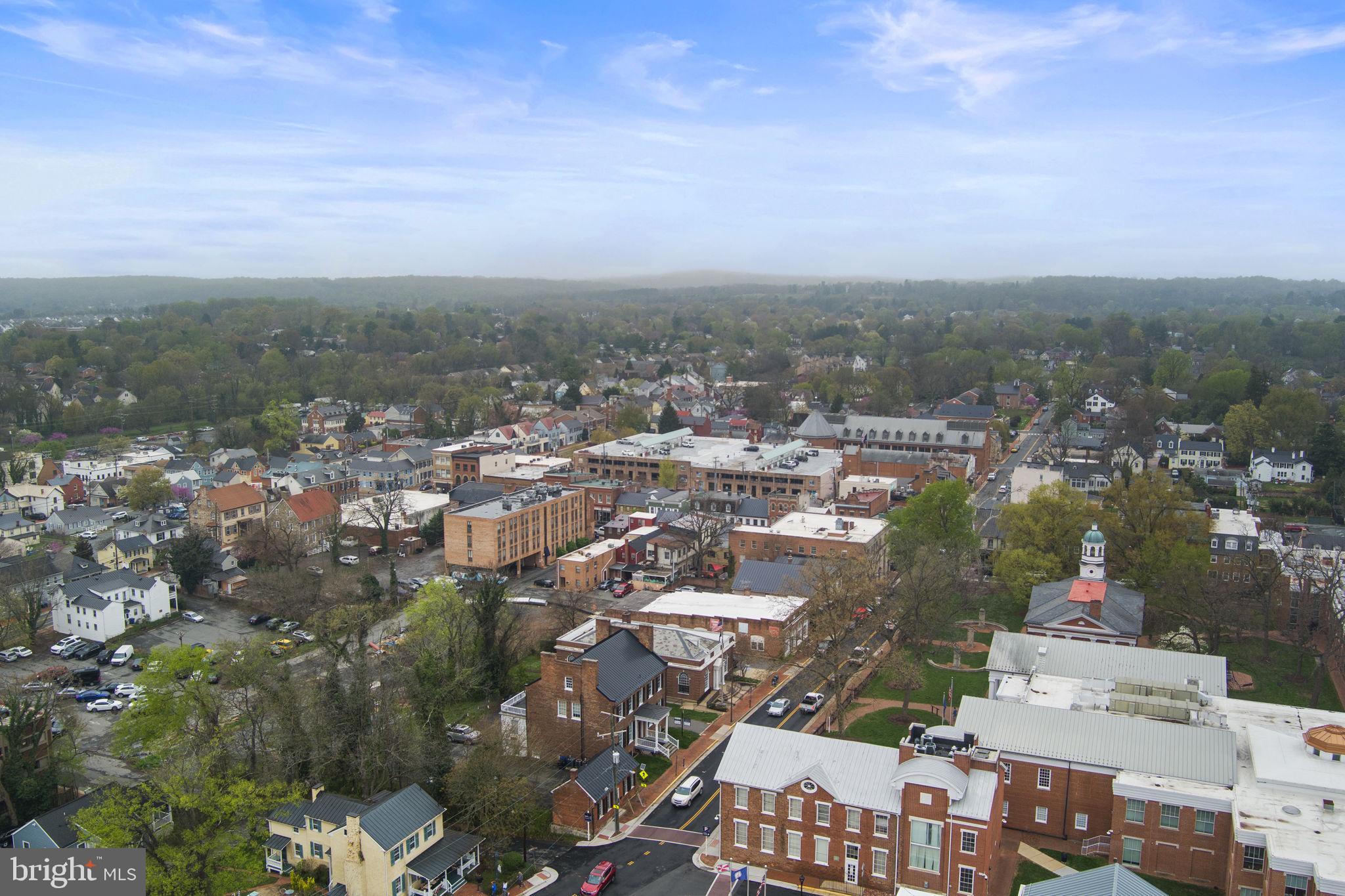 EXETER SQUARE - Residential