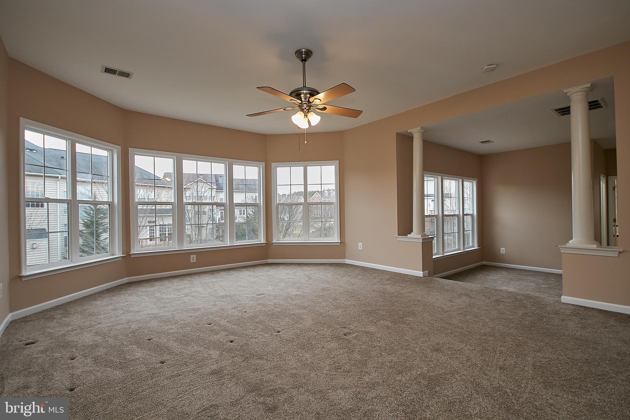 WESTMARKET LANDBAY - Residential