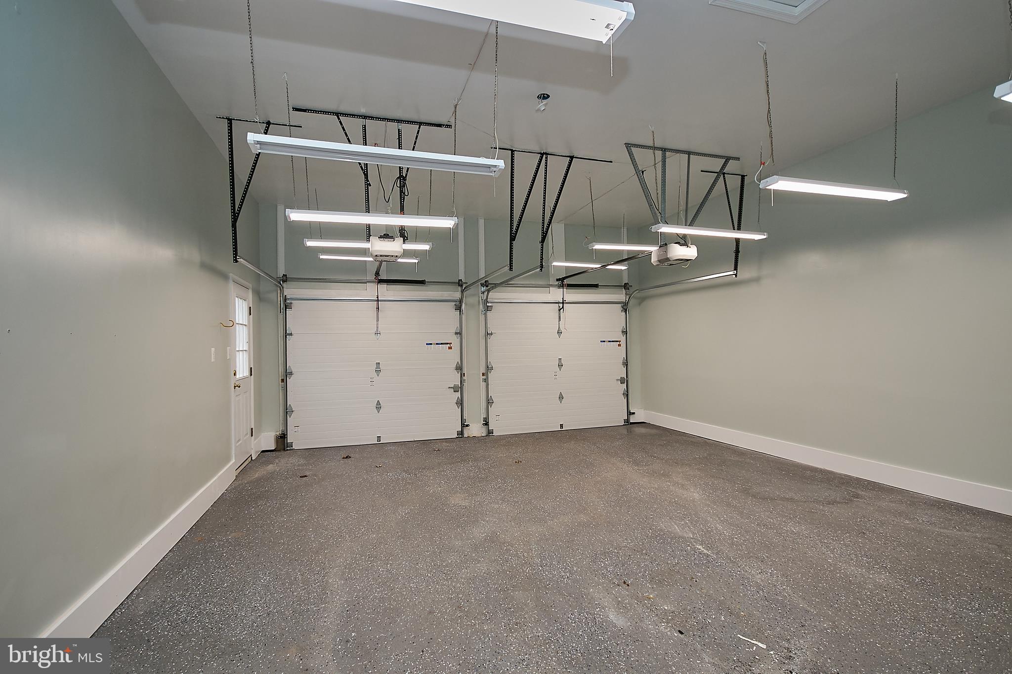 WESTMARKET LANDBAY - Residential