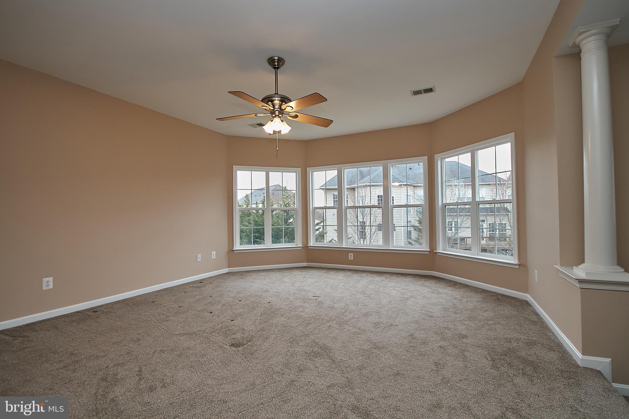 WESTMARKET LANDBAY - Residential