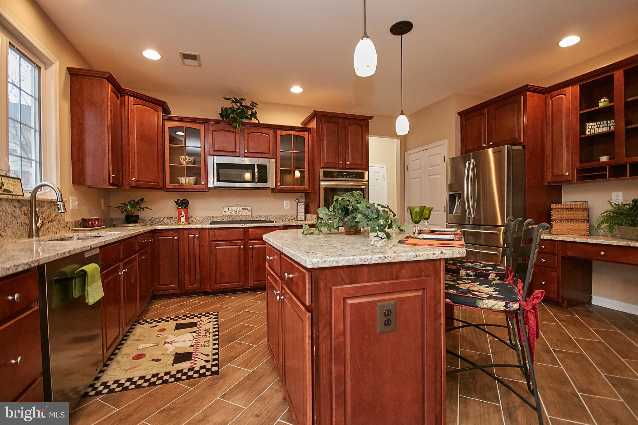 WESTMARKET LANDBAY - Residential