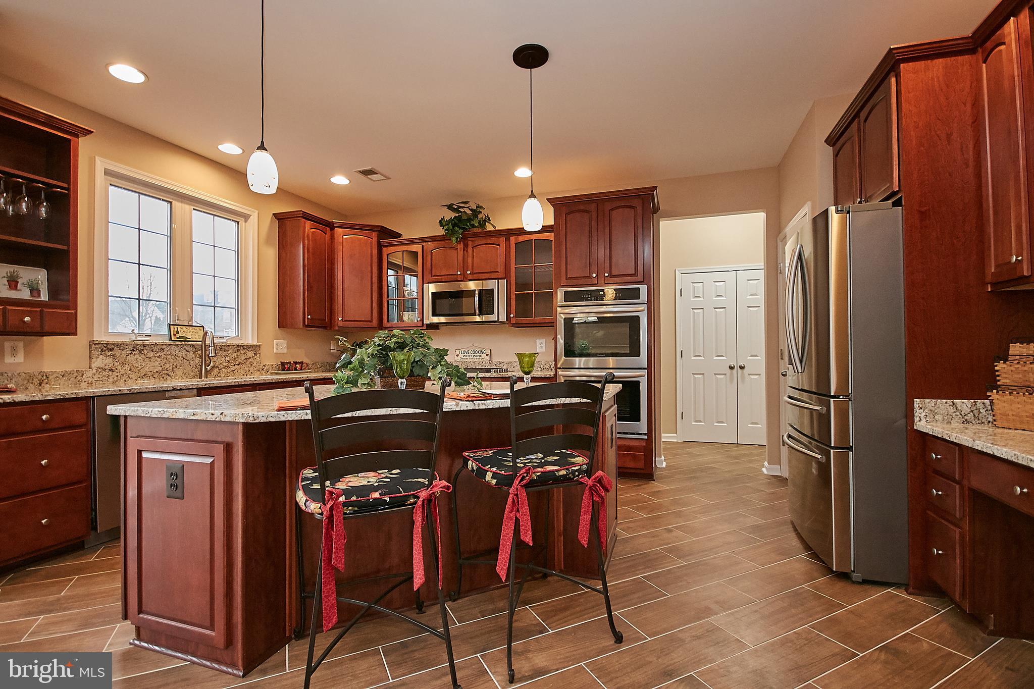 WESTMARKET LANDBAY - Residential