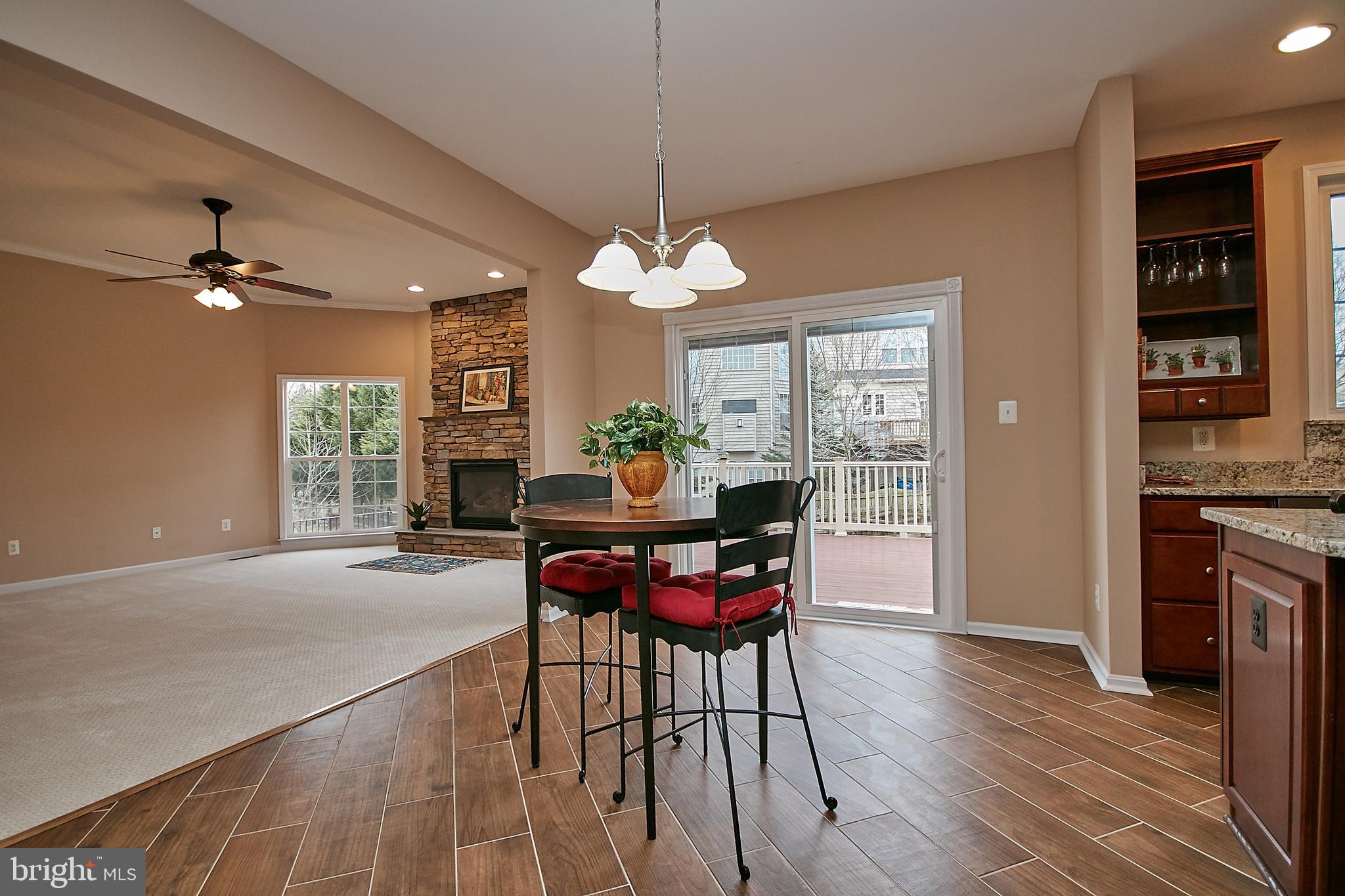 WESTMARKET LANDBAY - Residential