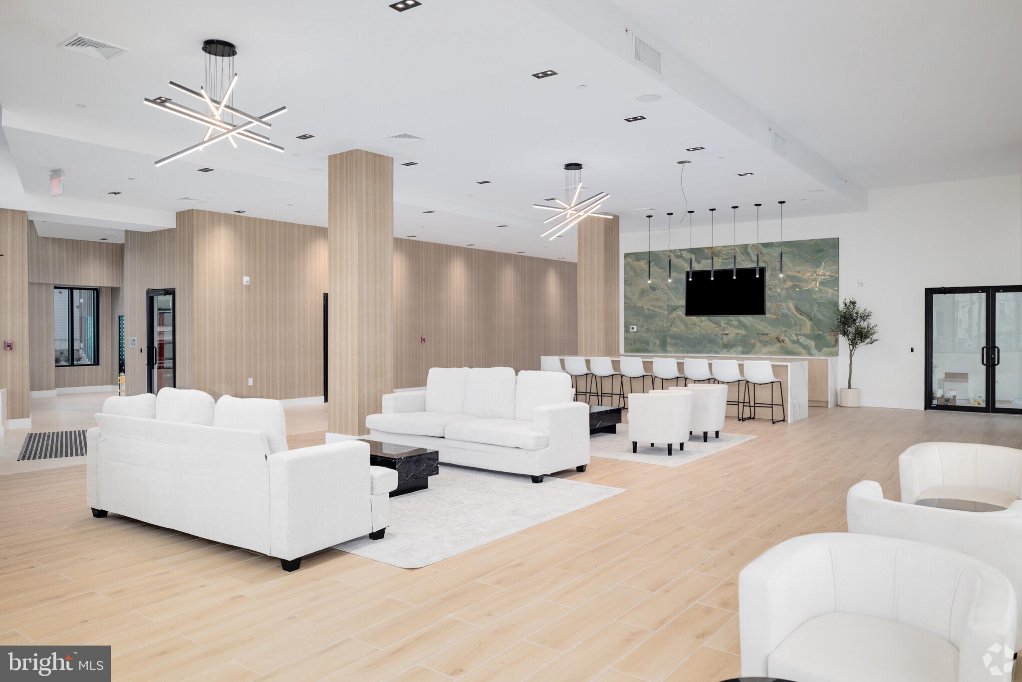 FISHTOWN - Residential Lease