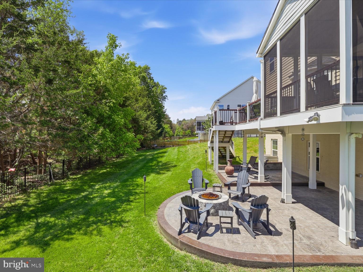 EVERGREEN VILLAGE - Residential