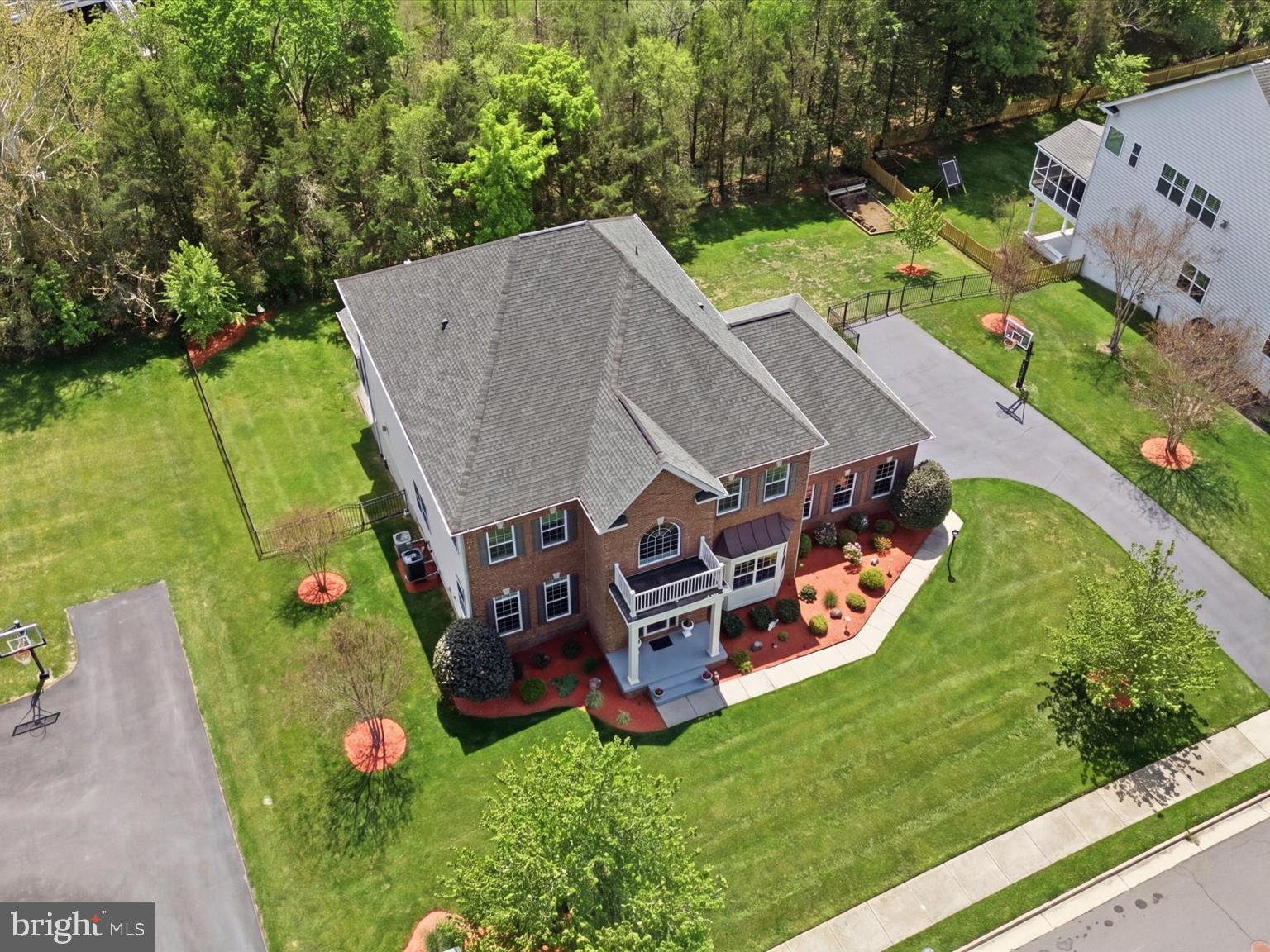 EVERGREEN VILLAGE - Residential