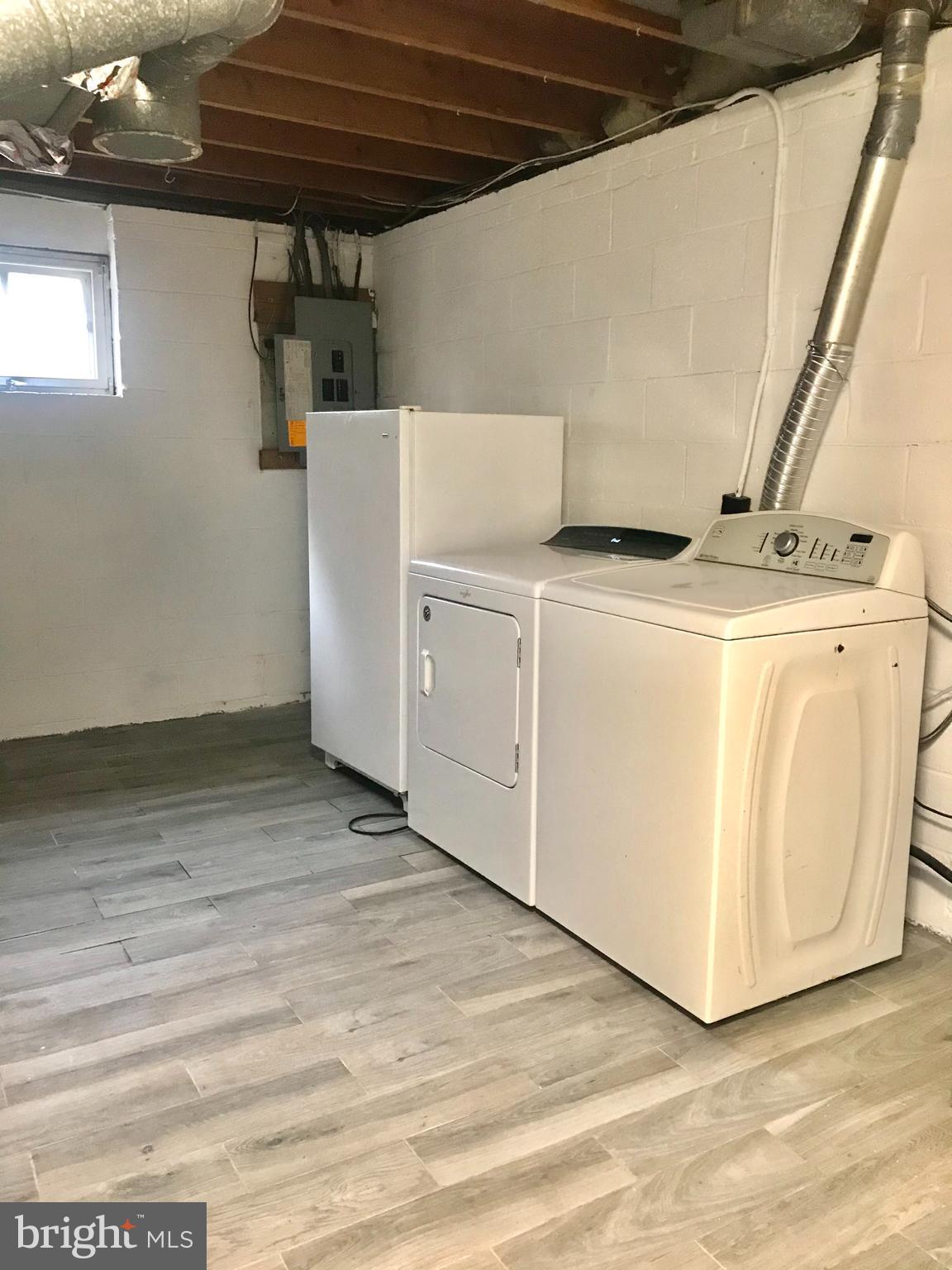 KEENE MILL MANOR - Residential