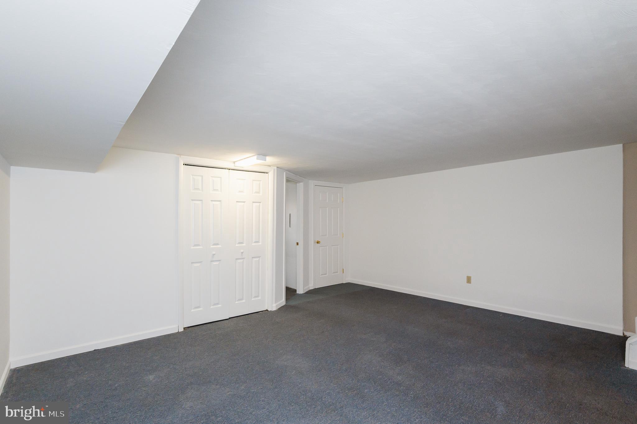 HUNTSMOOR VILLAGE NORTH - Residential