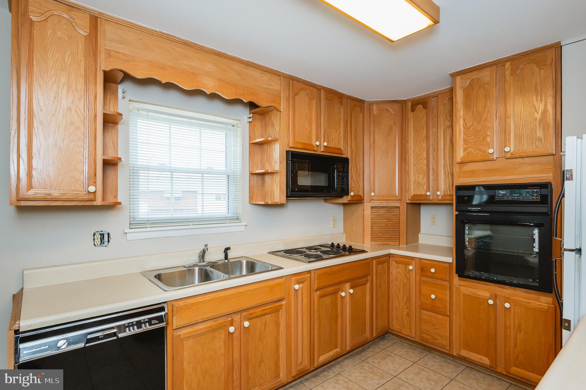 HUNTSMOOR VILLAGE NORTH - Residential