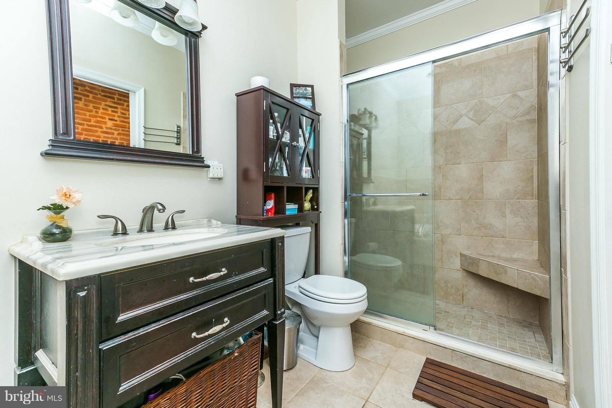 HIGHLANDTOWN - Residential