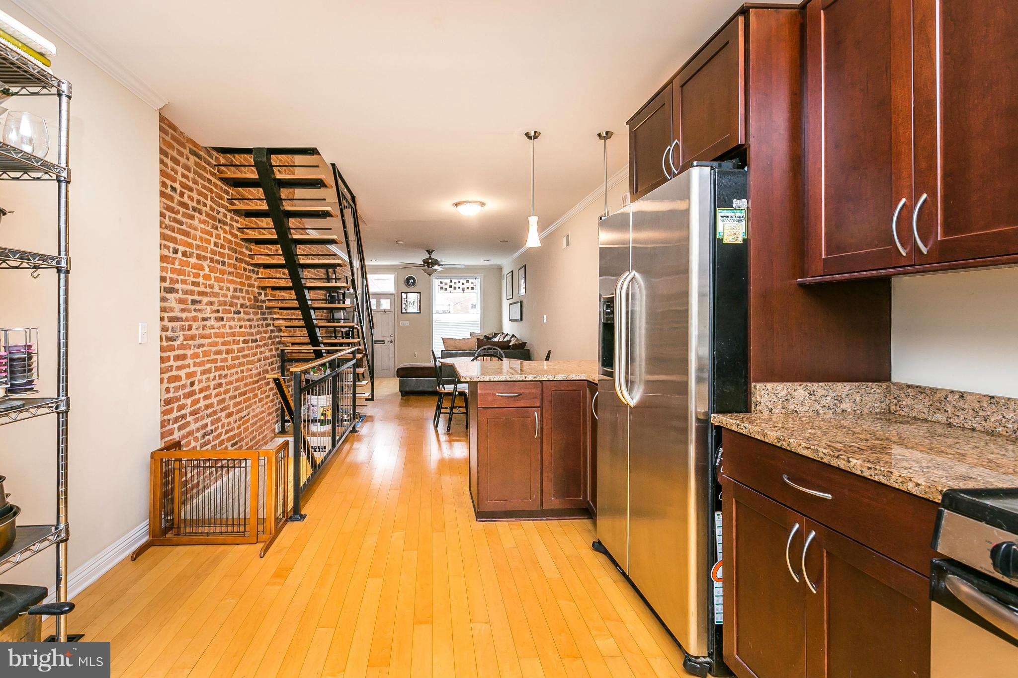 HIGHLANDTOWN - Residential