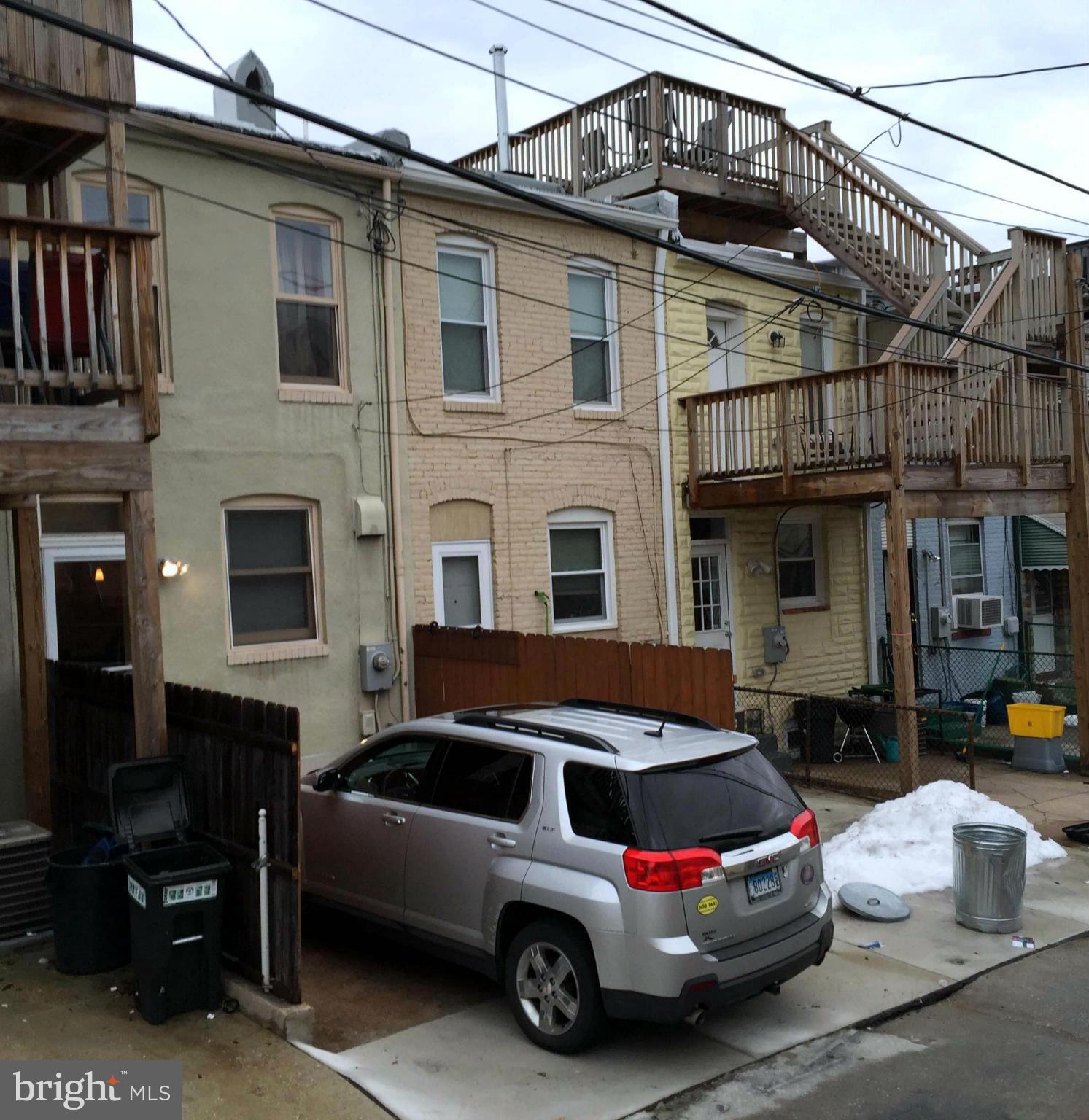 HIGHLANDTOWN - Residential